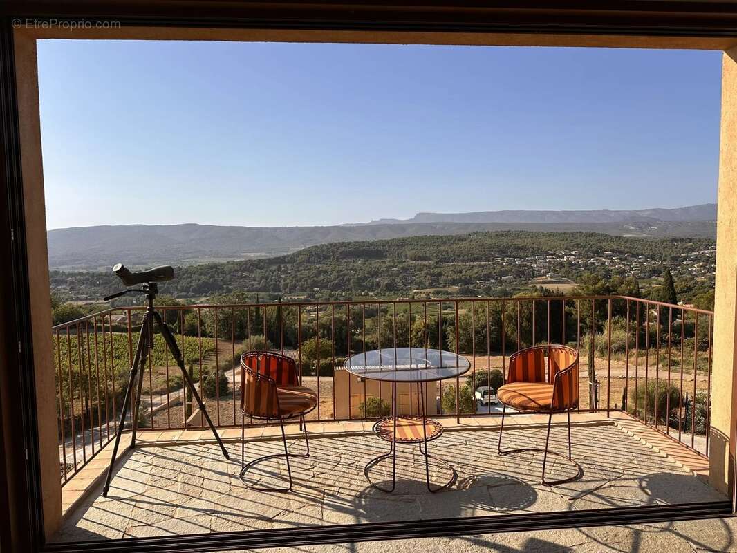 Maison 211 m² à La Cadiere-D'azur  - photo 3