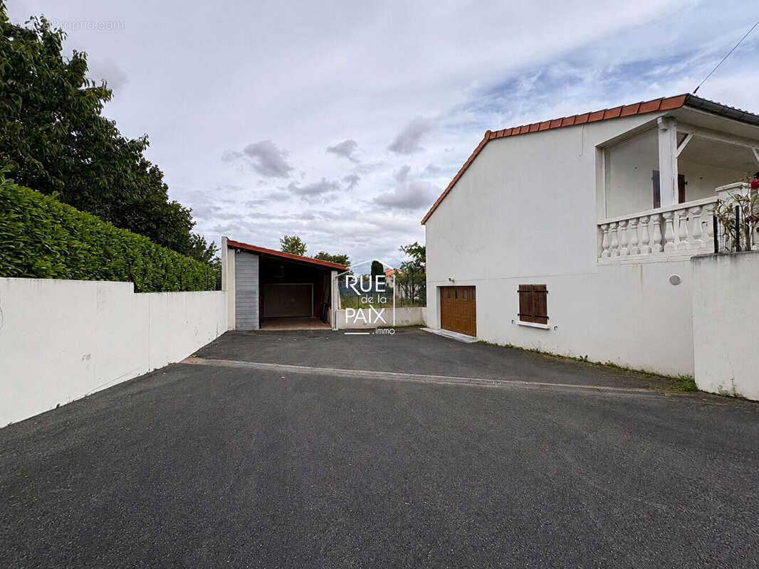 Maison Exireuil 5 pièces 141 m2 - photo 9