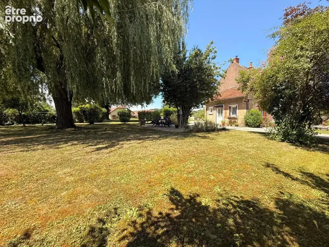 Jolie maison en pierre 105 m² - Environnement calme et verdoyant - photo 6