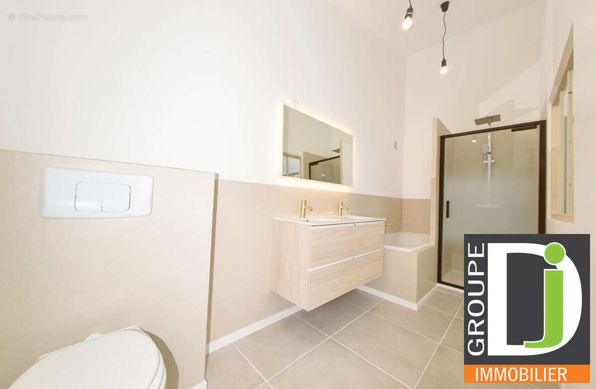 Appartement à ROMANS-SUR-ISERE