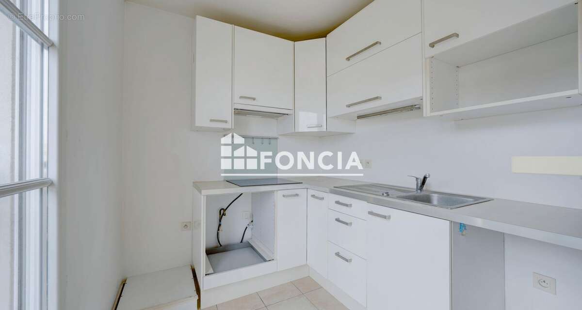 Appartement à LE PLESSIS-ROBINSON