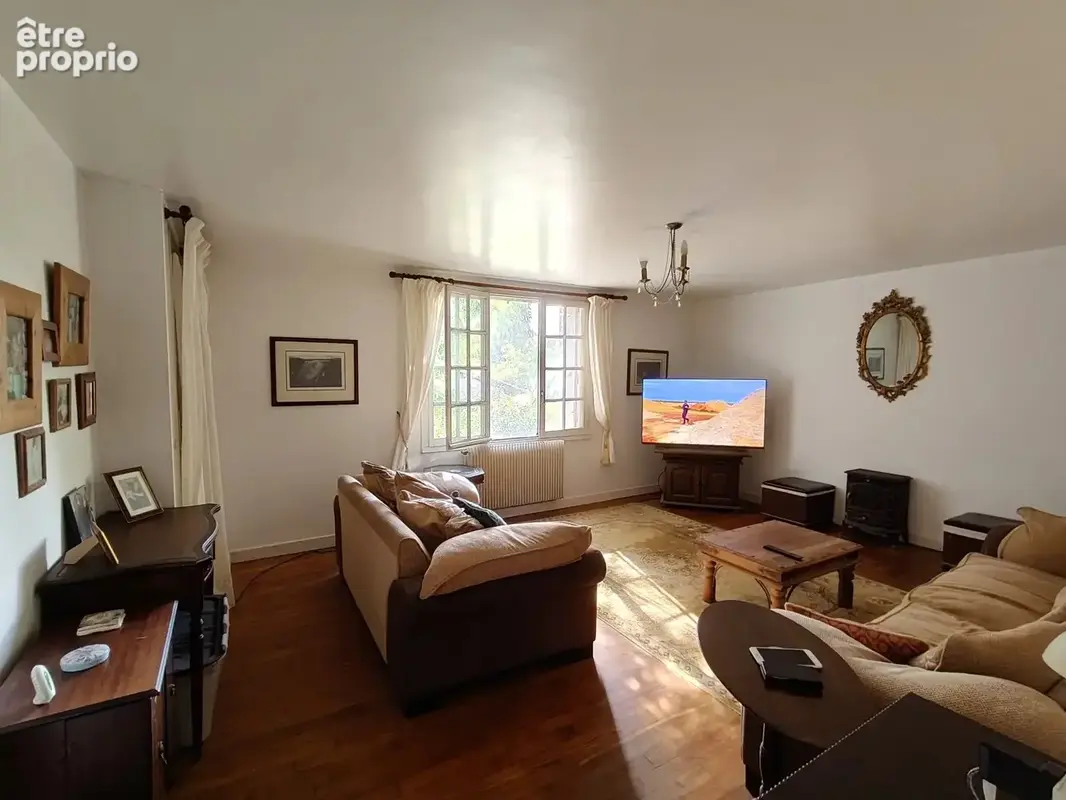 Maison avec 26 hectares de terres certifiées biologiques à la frontière du Limousin et de la Dordogne - photo 6