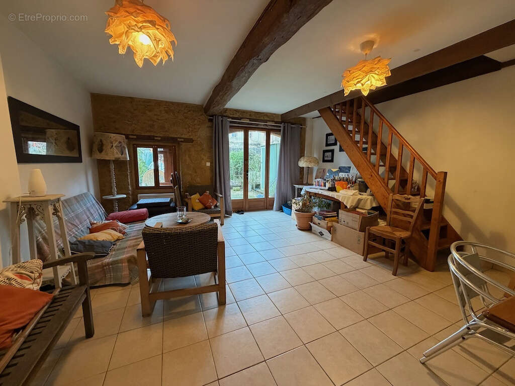 Maison à ESTANG