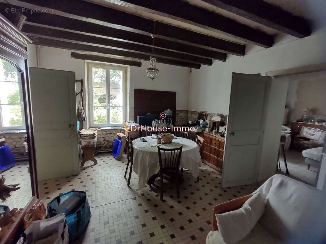 Maison à PELLEVOISIN