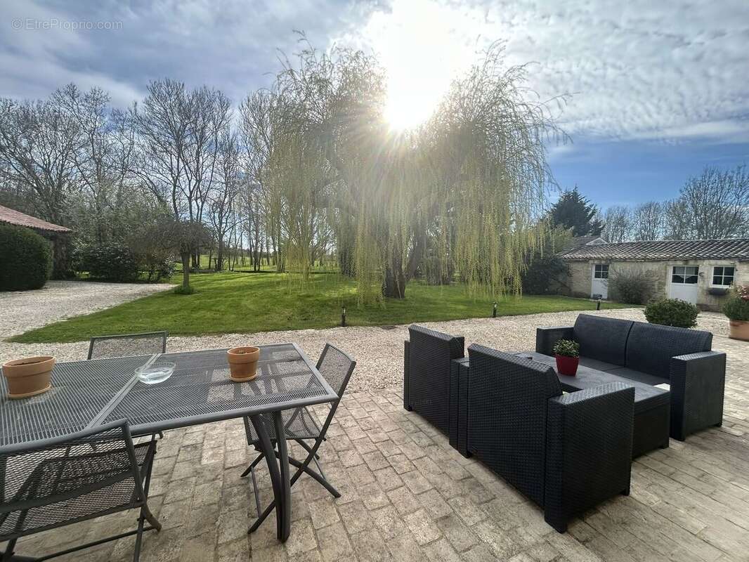 IMG3546 - Maison à PRAHECQ