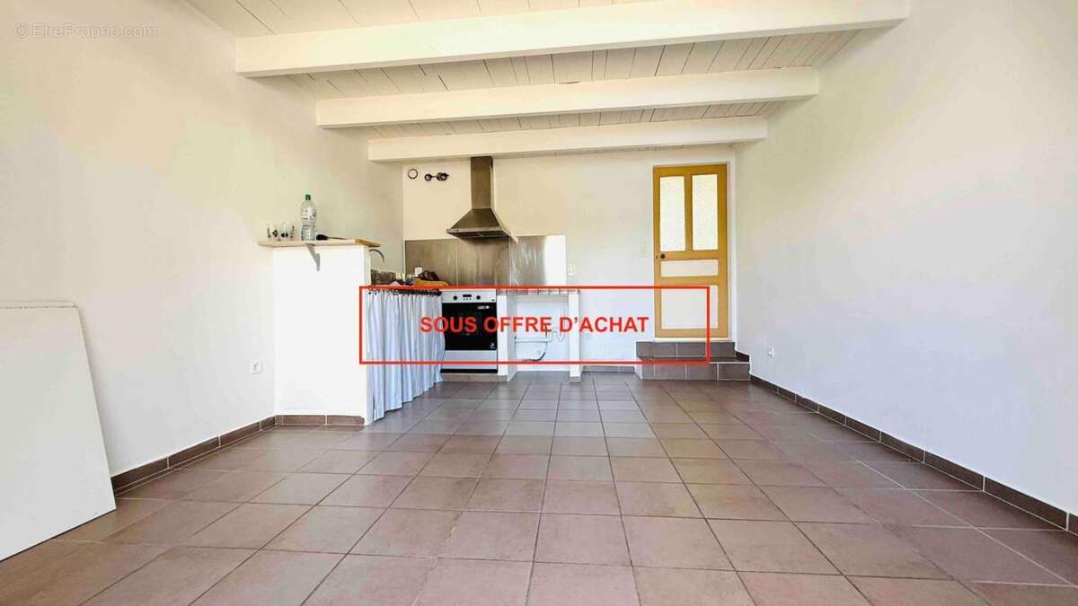 Sortie Port-Joinville, pied à terre ou 1er investissement prêt à poser les valises - photo 2