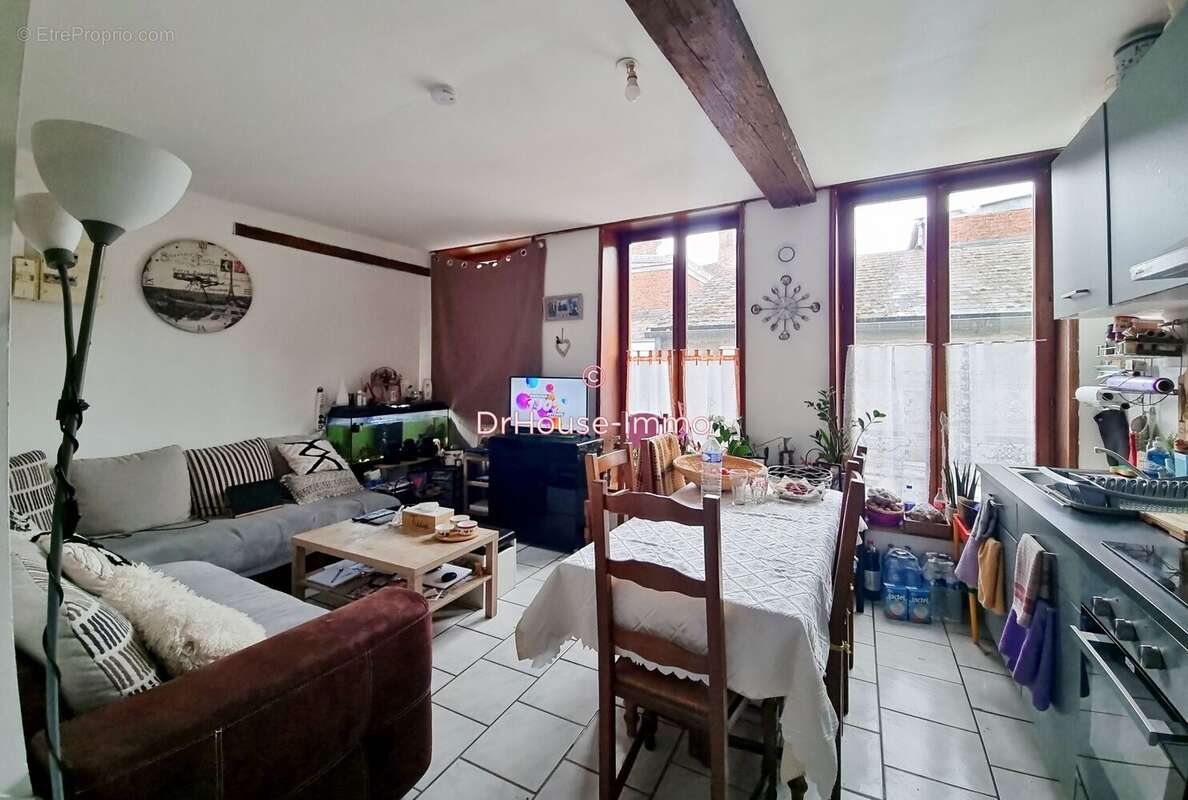 Appartement 235 m² à Avesnes-Sur-Helpe  - photo 34
