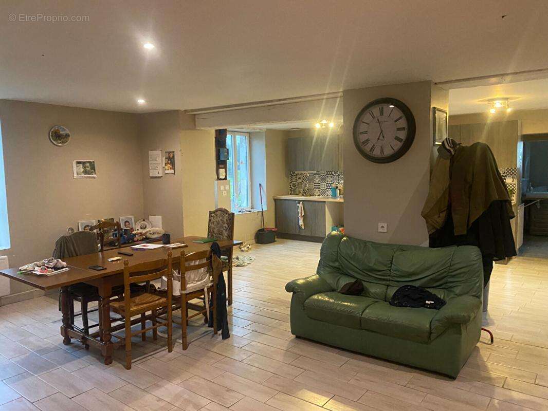 Maison à PALLUAU-SUR-INDRE