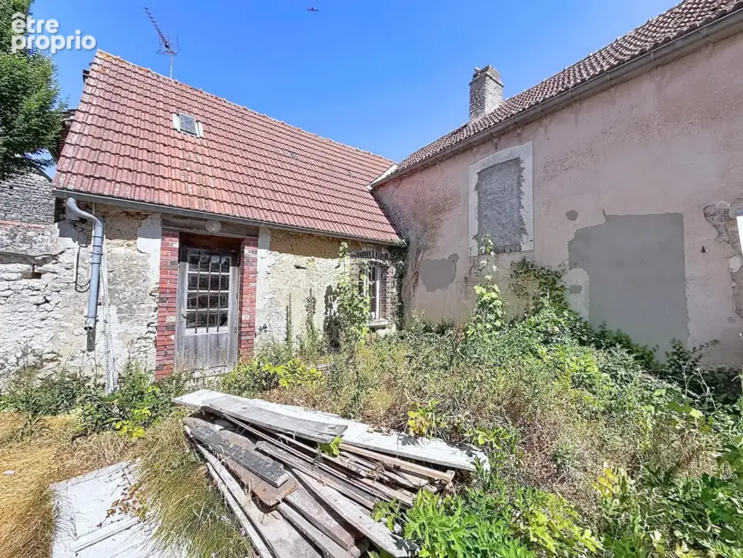 Maison de caractère à rénover intégralement ? berchere les pierres - photo 4