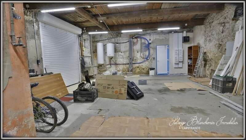 Maison à NISSAN-LEZ-ENSERUNE