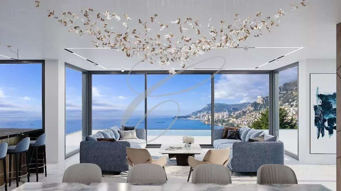 Maison à ROQUEBRUNE-CAP-MARTIN