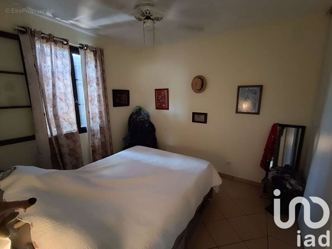 Photo 6 - Maison à SAINT-HILAIRE-DE-LUSIGNAN