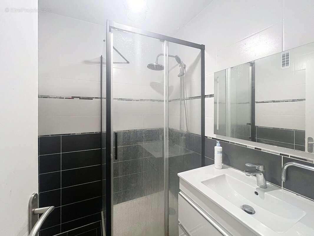 Appartement 73 m² à Saint-Brieuc  - photo 4