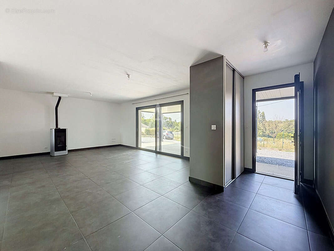 Cescau Maison mitoyenne par garage / 3 chambres / Garage - photo 4