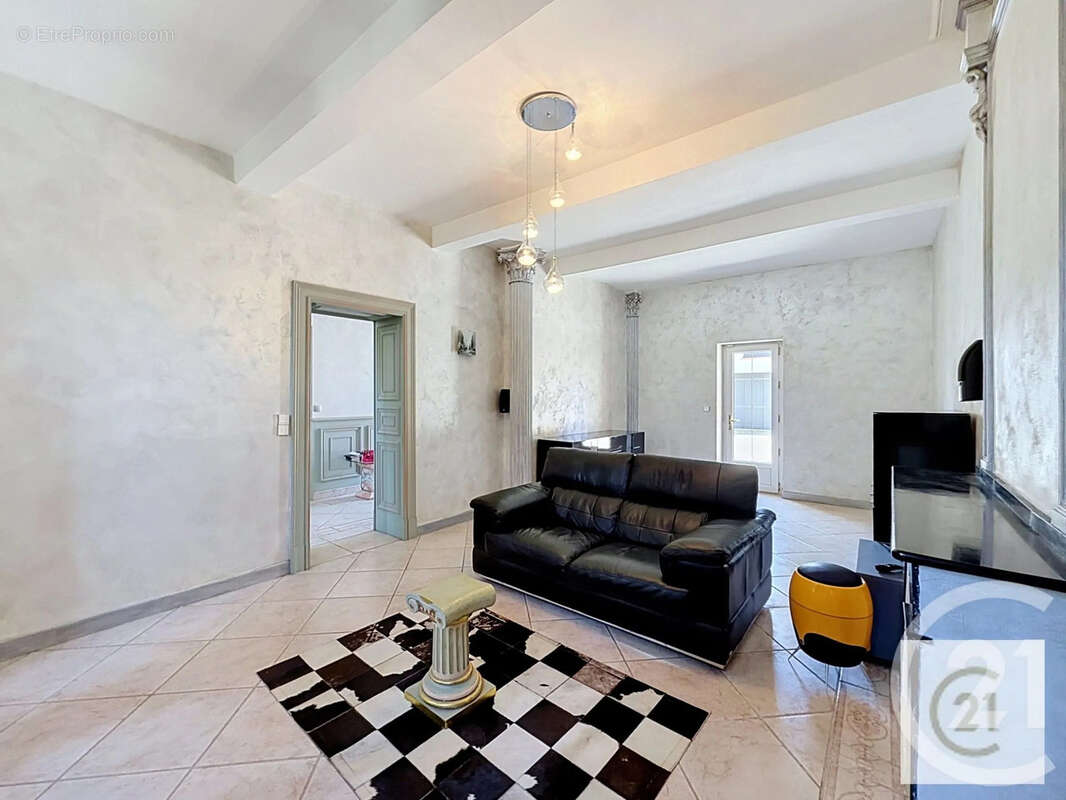 Maison 180 m² à Saint-Leon  - photo 6