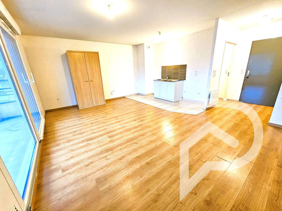 Appartement à PERSAN