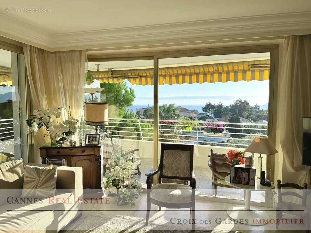 Appartement à CANNES