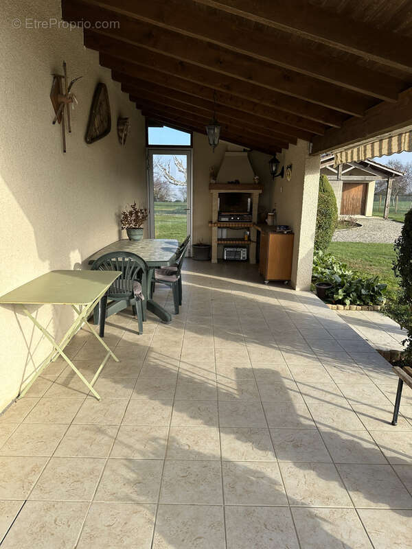 Maison à SAINT-PIERRE-SUR-DROPT