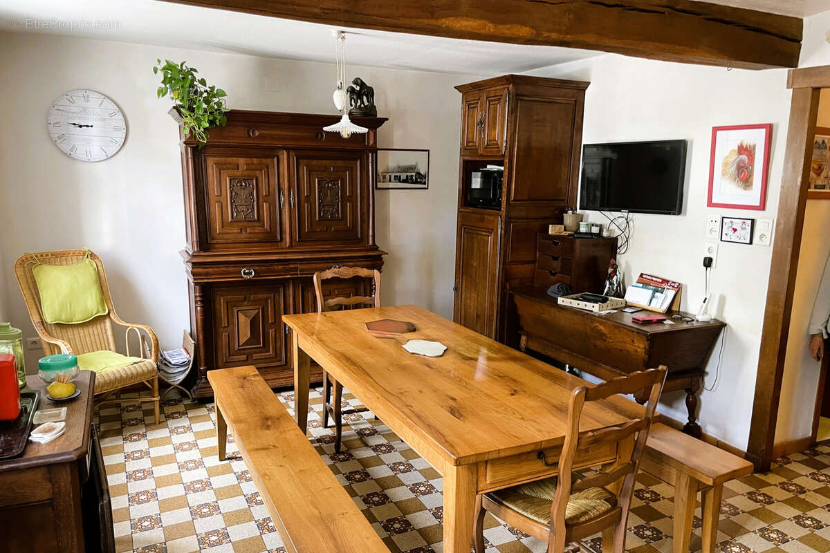 Maison à PERRIGNY-SUR-LOIRE