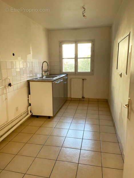 Appartement à LE PLESSIS-ROBINSON