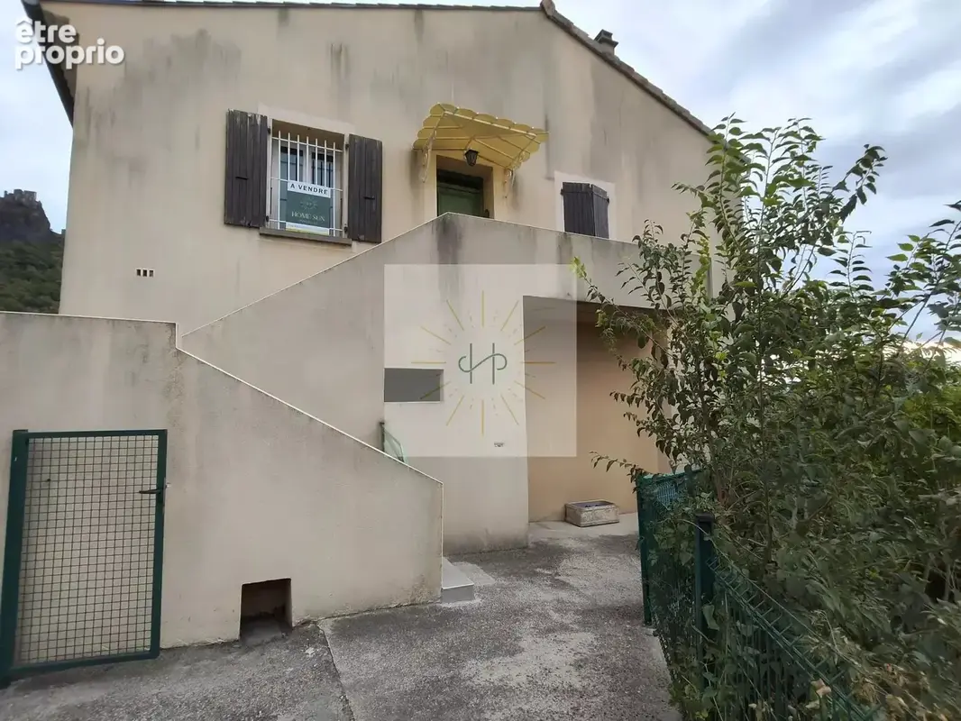 Maison à ROCHEMAURE