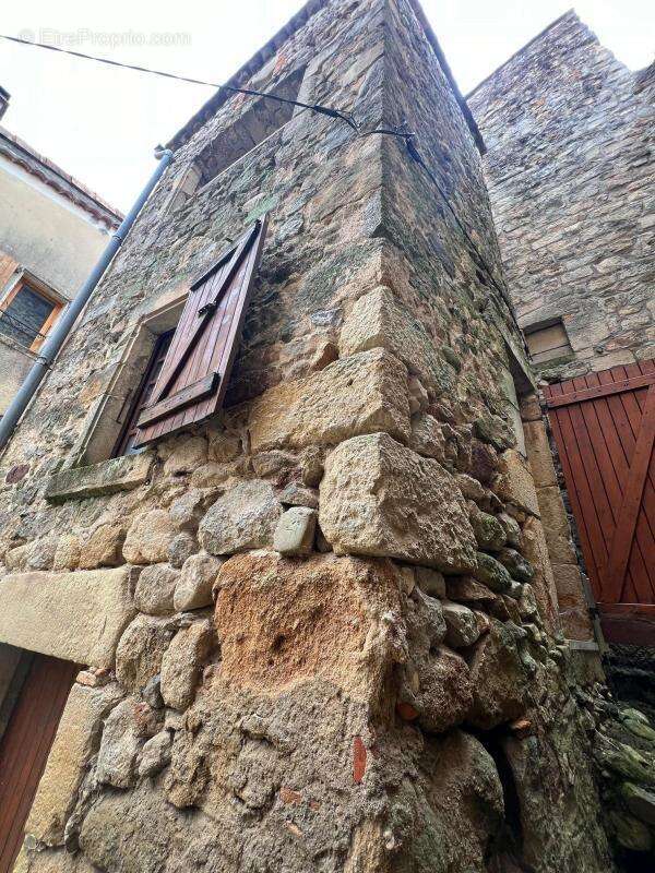 Maison à LARGENTIERE