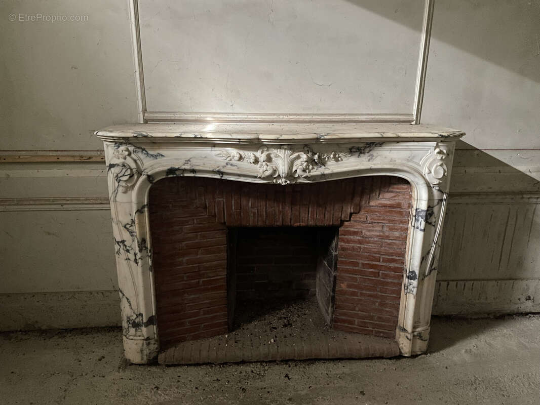 Maison à CHAMPROND-EN-GATINE