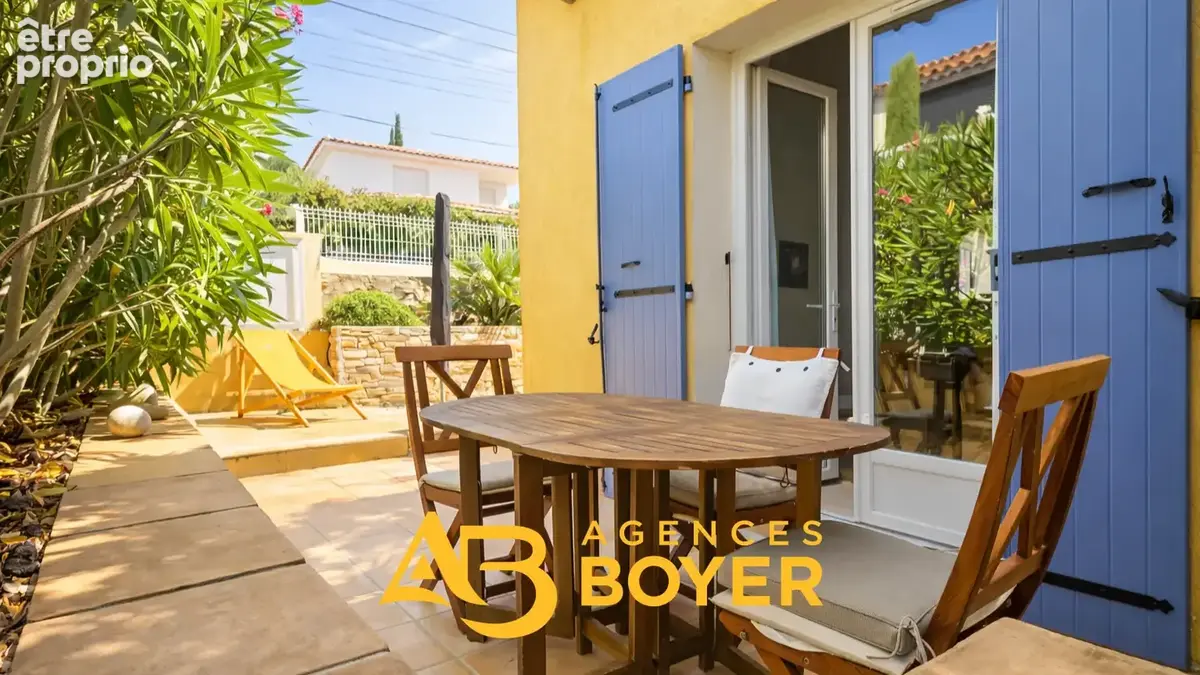 BANDOL - Comme une Maison à Deux Pas du Port : T3 Duplex avec Jardin Privatif et Stationnement - photo 7