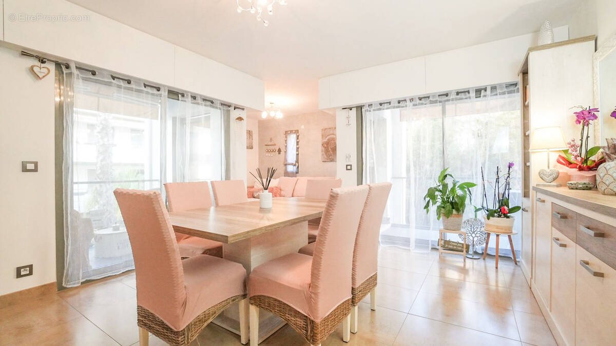 Appartement à MENTON