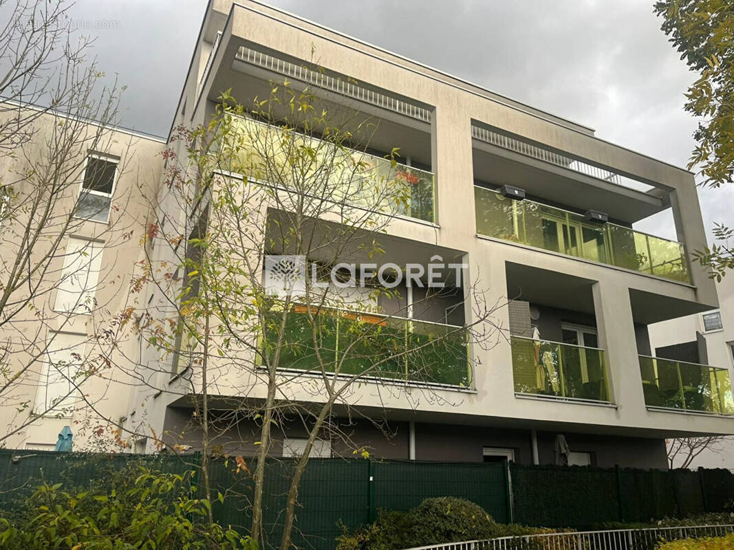 Appartement à VILLEMOMBLE