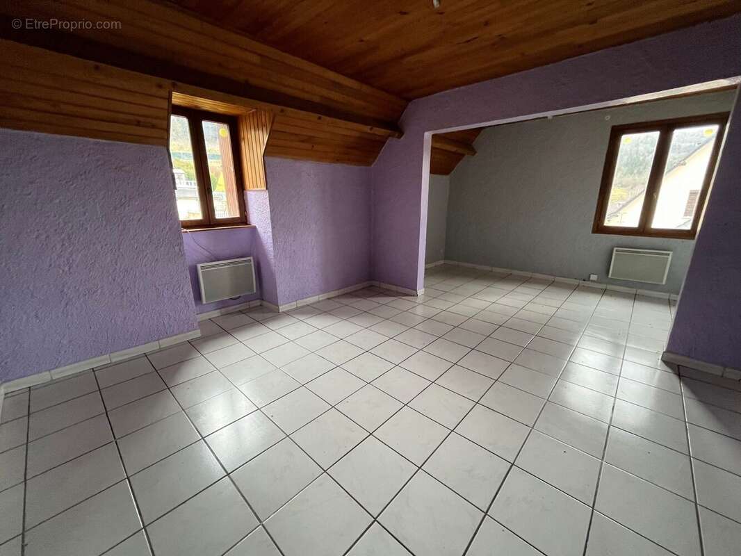 2-Séjour - Maison à CONDAT