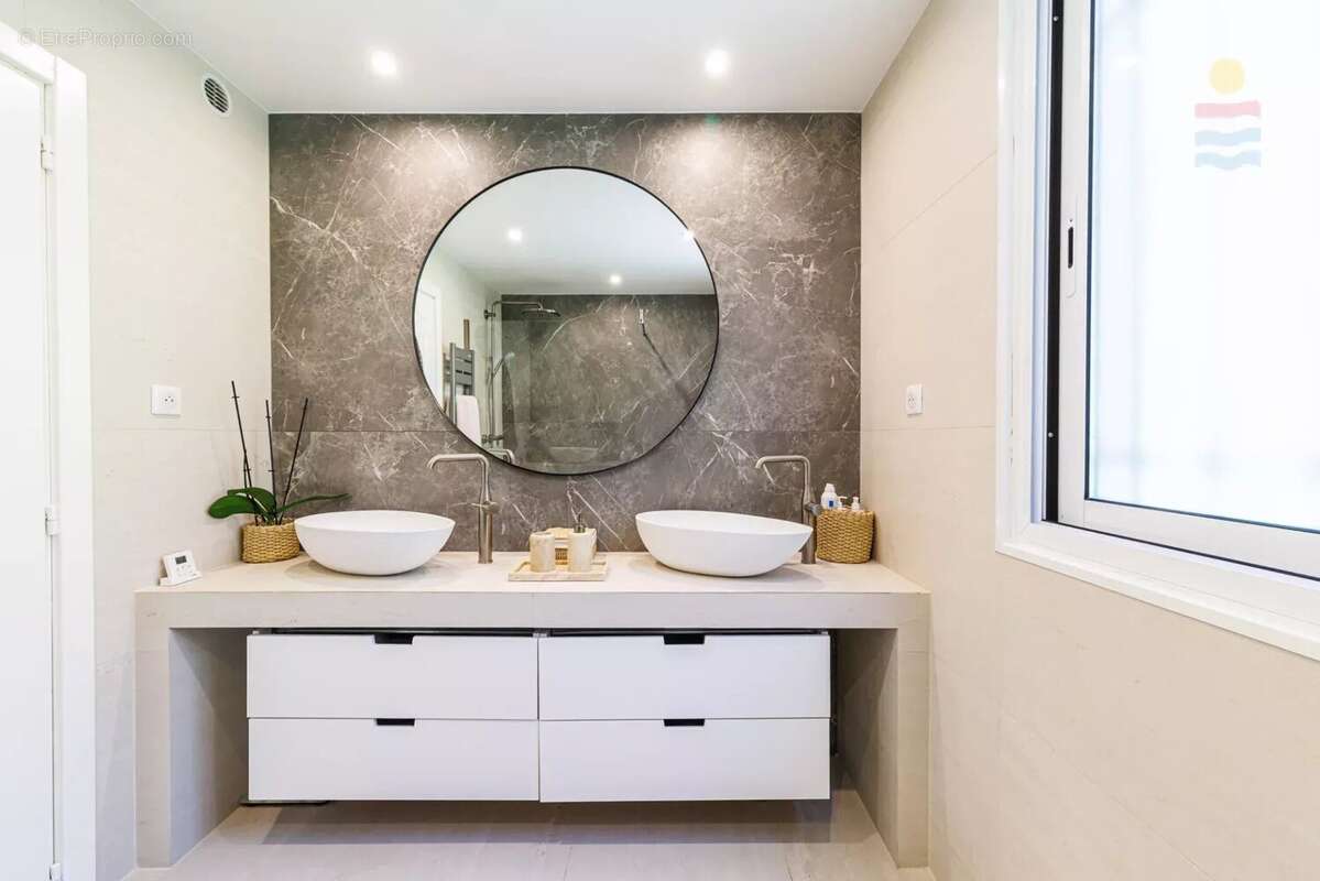 Appartement à VILLEFRANCHE-SUR-MER