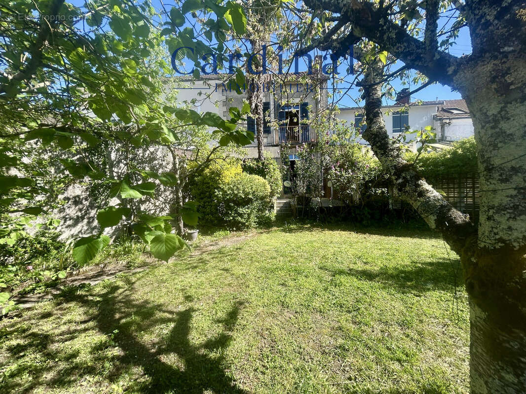 Maison à PERIGUEUX