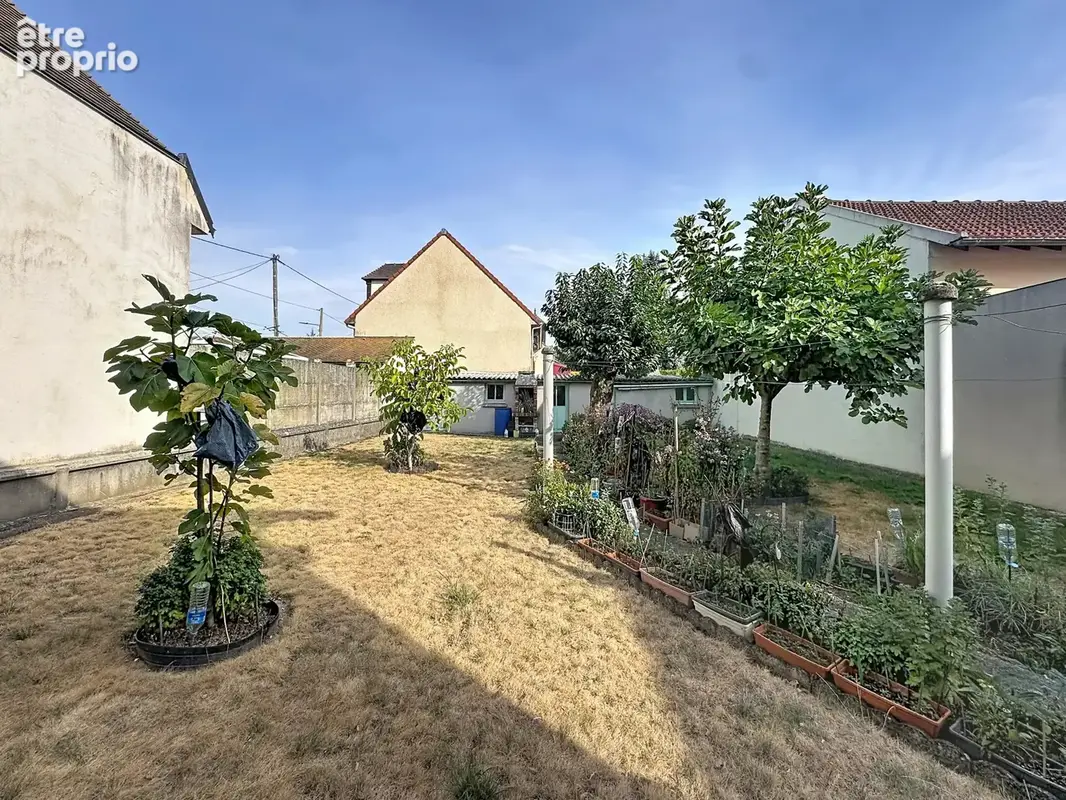Charmant pavillon independant sur 356 m2 en exclusivite au coeur de ville - photo 16