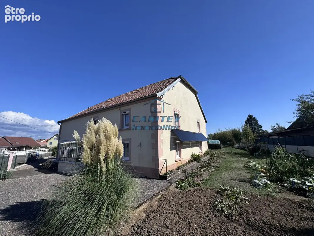 Maison à FROTEY-LES-LURE