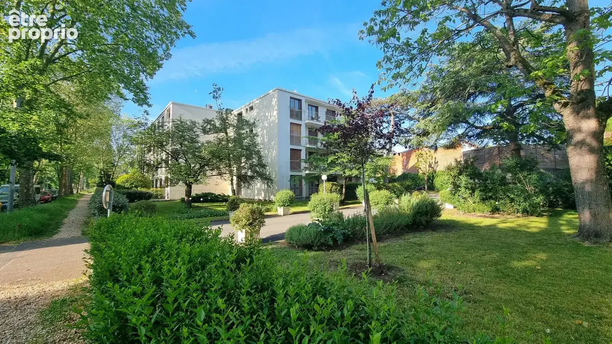Appartement à MAISONS-LAFFITTE