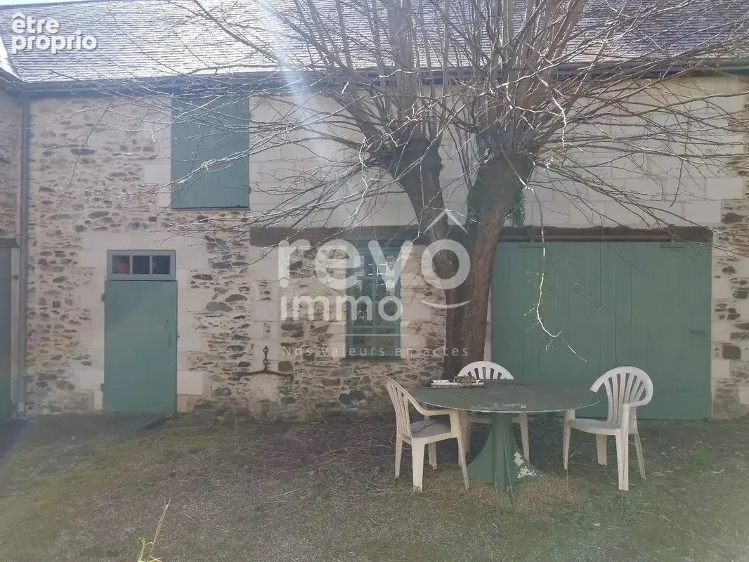 Belle demeure du 19ème dans petit village de caractère en bord de Loire - photo 6