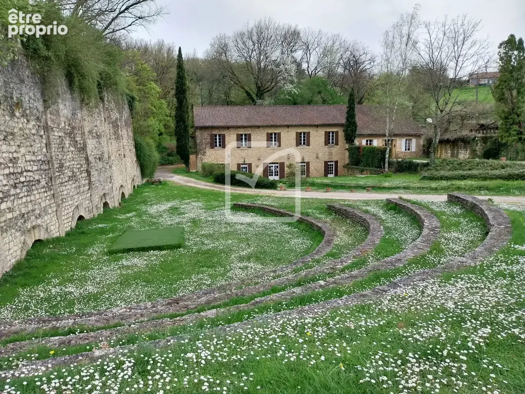 Photo Maison à Sarlat-La-Caneda au prix de 948 000€