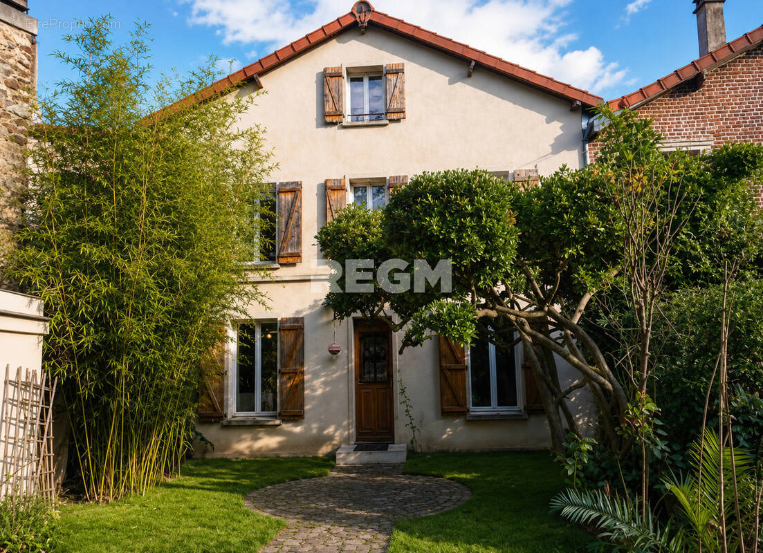 Maison à VITRY-SUR-SEINE