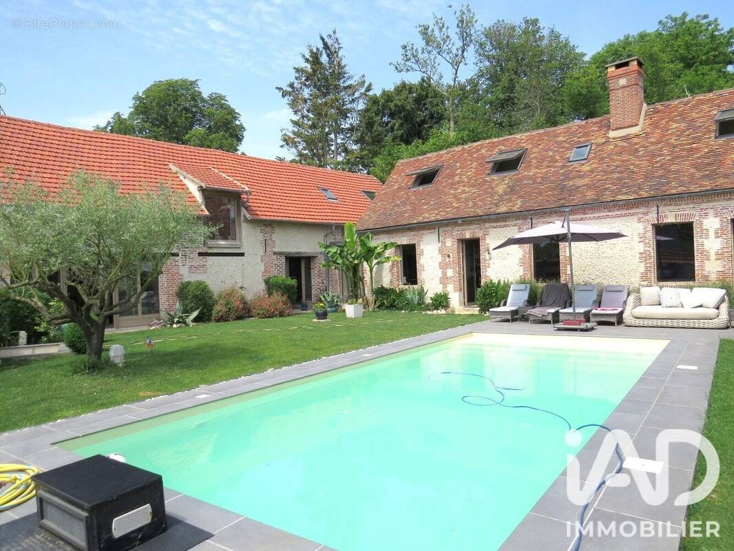 Photo 1 - Maison à CHAUMONT-EN-VEXIN