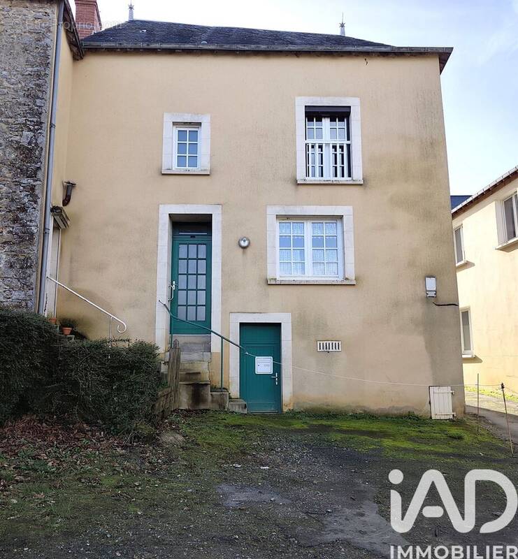 Photo 1 - Maison à SAULGES