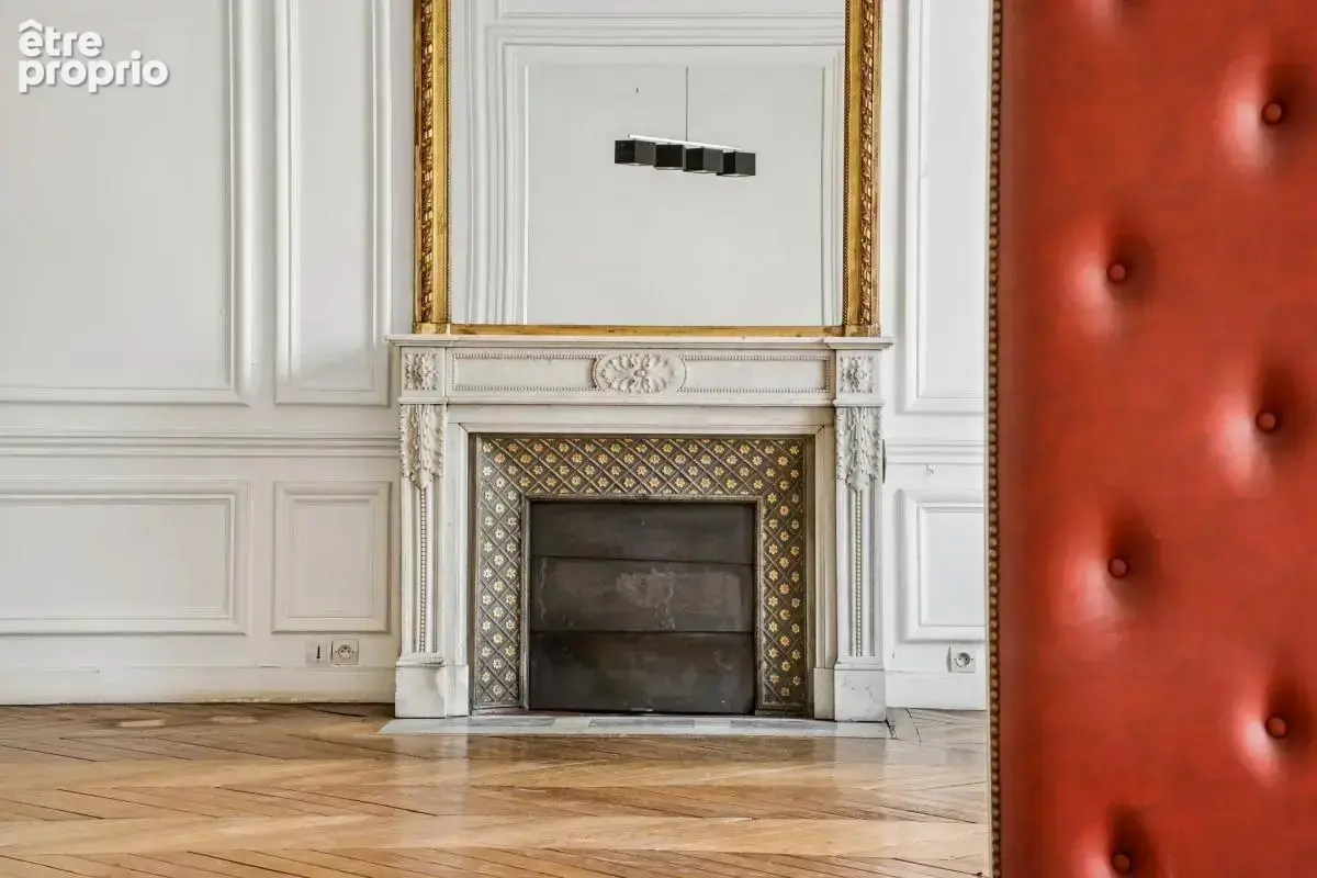 Appartement à rénover au cœur de la très prisée place du Maréchal Juin - photo 13