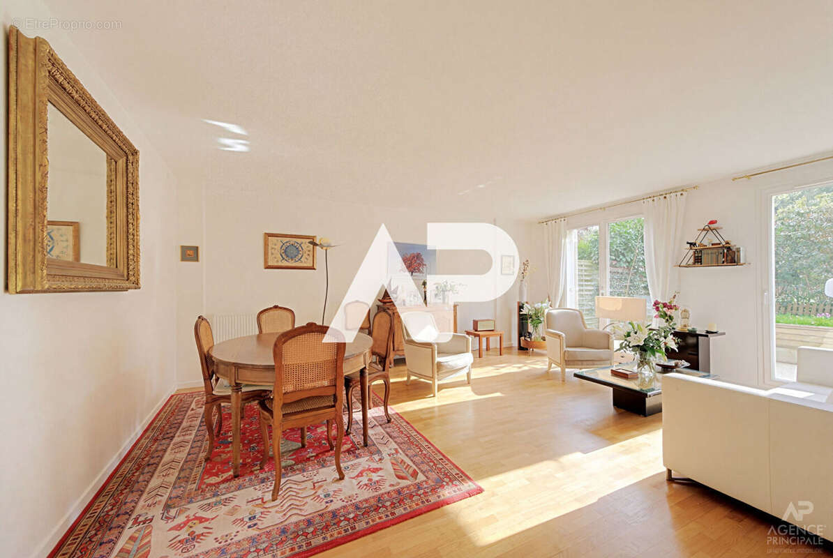 Appartement à RUEIL-MALMAISON