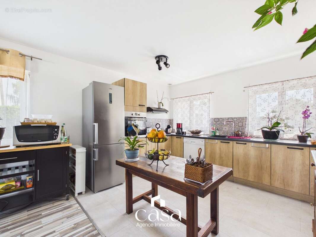 Maison 104 m² à Epaney  - photo 3