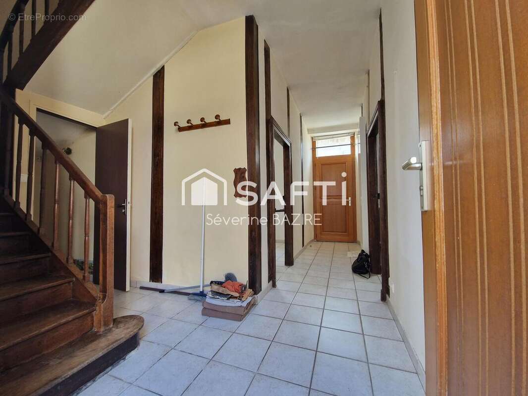 Photo 3 - Maison à THEVET-SAINT-JULIEN