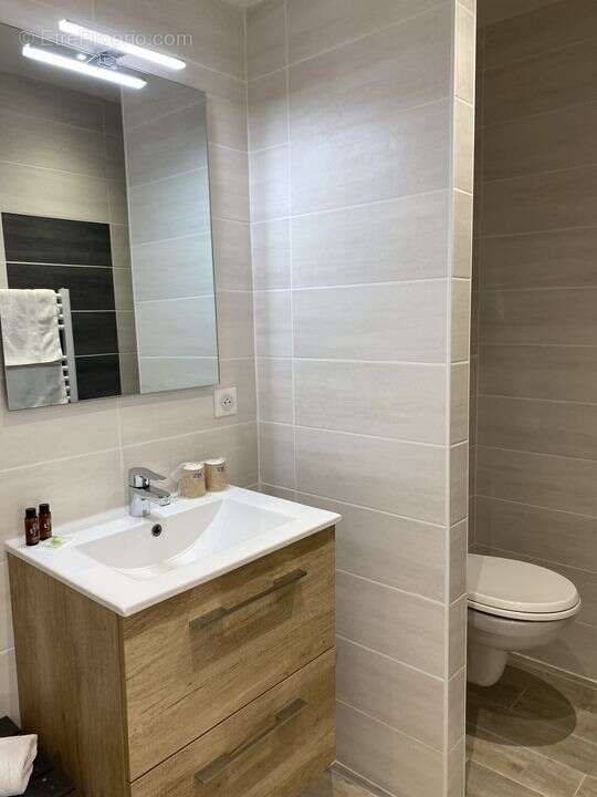 Commerce à CAZAUBON