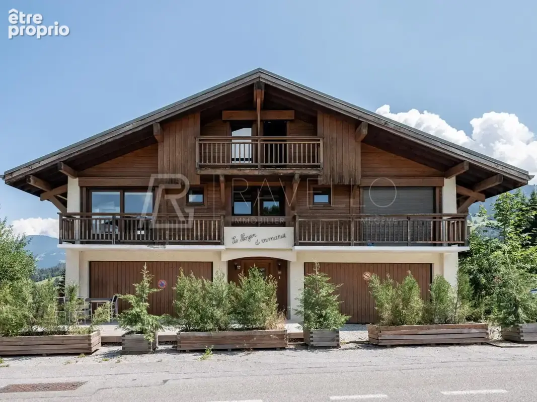 Chalet composé de cinq appartements   300 m2 avec vue exceptionnelle sur le Mont-Blanc - photo 15