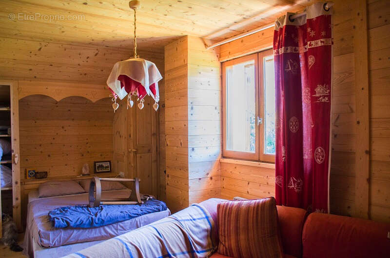 Maison à MONTAIMONT