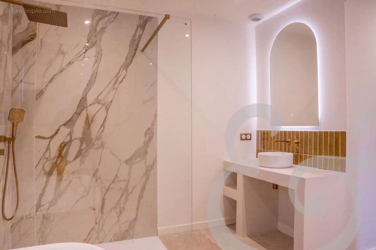 Maison à SAINT-REMY-DE-PROVENCE