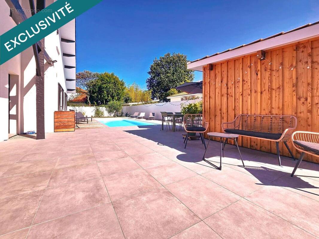 Photo 1 - Maison à PESSAC